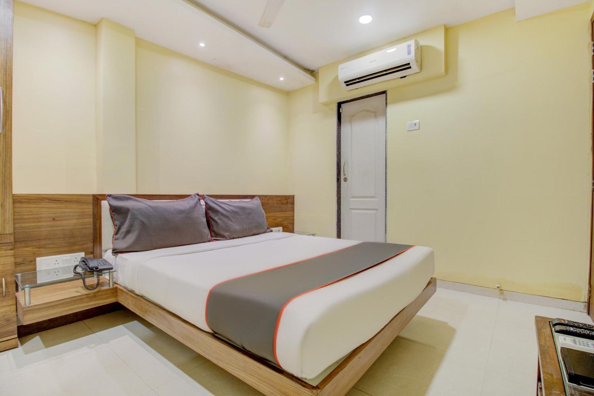 Hotel O Address Inn Мумбаи Экстерьер фото